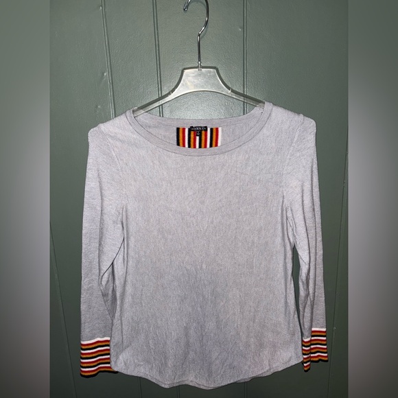 Large Hannah Gray Top with Multicolor Striped arm cuffs - Picture 1 of 3